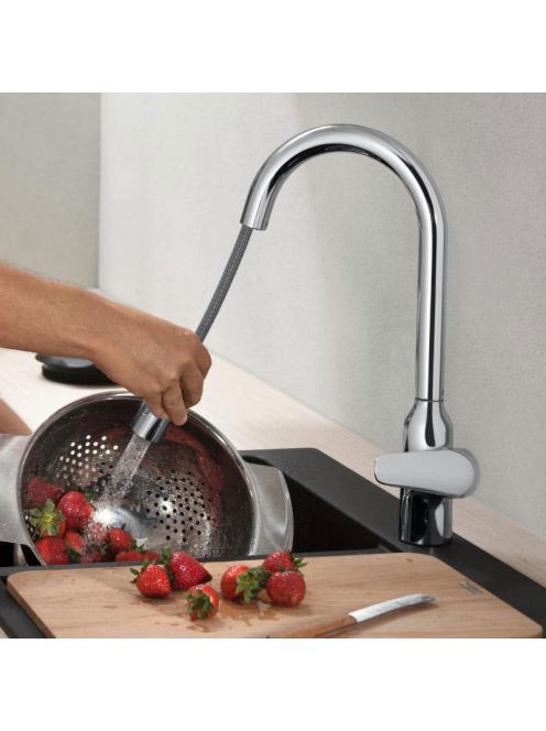 Hansgrohe Focus M42 króm konyhai csaptelep, kihúzható zuhanyfejjel 71800000