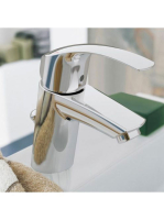 Grohe Eurosmart egykaros mosdócsaptelep automata leeresztősz