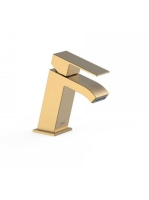 Tres Cuadro Exclusive döntött mosdó csaptelep Cascade kiöntő